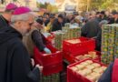 Ucraina, la carità del Papa tra i bambini soli in fila per il pane